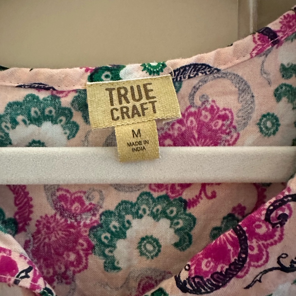 Spring blouse - Picture 2 of 3